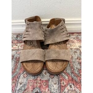 Bionica Gracenwedge sandal taupe women's size 8M